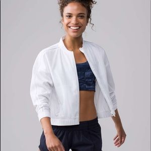 Lululemon Pack Light Bomber